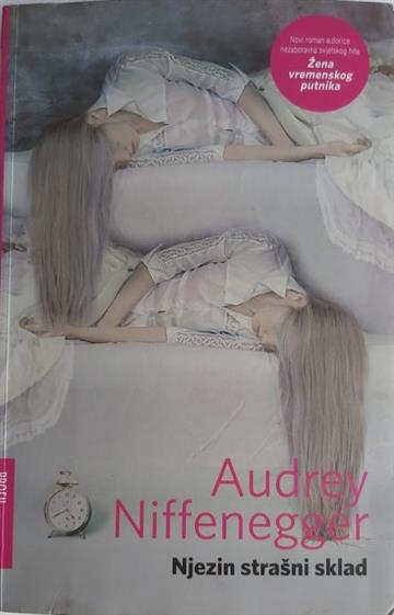 Knjiga Njezin strašni sklad autora Audrey Niffenegger izdana 2010 kao meki uvez dostupna u Knjižari Znanje.
