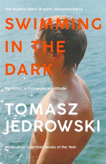 Knjiga Swimming in the Dark autora Tomasz Jedrowski izdana 2021 kao meki uvez dostupna u Knjižari Znanje.