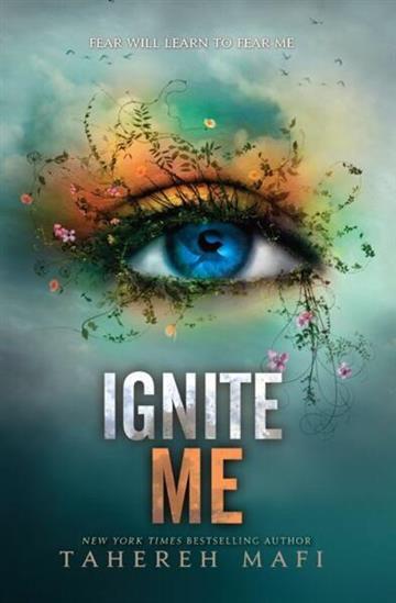 Knjiga Ignite Me autora Tahereh Mafi izdana 2014 kao meki uvez dostupna u Knjižari Znanje.
