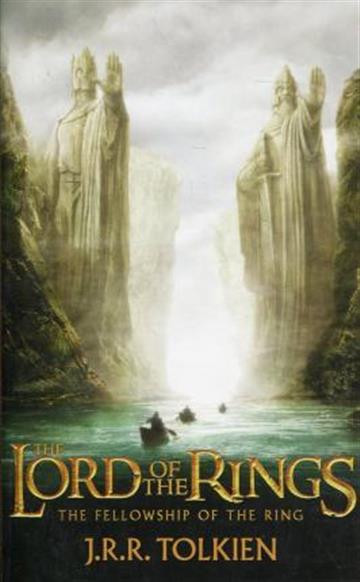 Knjiga Fellowship of the Ring autora John R.R. Tolkien izdana 2012 kao meki uvez dostupna u Knjižari Znanje.
