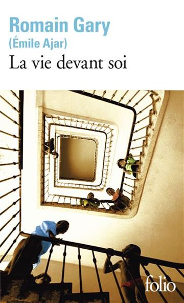 Knjiga La vie devant soi autora Romain Gary izdana 1982 kao meki uvez dostupna u Knjižari Znanje.