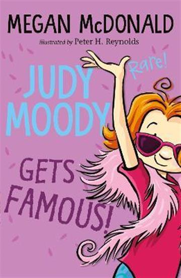 Knjiga Judy Moody Gets Famous autora Megan McDonald izdana 2021 kao meki uvez dostupna u Knjižari Znanje.