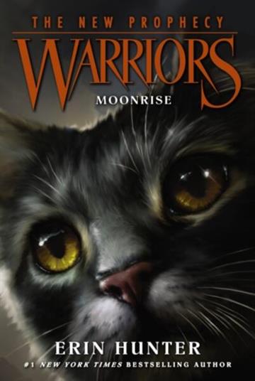 Knjiga Moonrise autora Erin Hunter izdana 2015 kao meki uvez dostupna u Knjižari Znanje.
