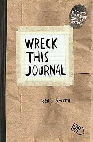 Knjiga Wreck This Journal autora Keri Smith izdana 2014 kao meki uvez dostupna u Knjižari Znanje.