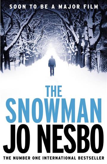 Knjiga The Snowman autora Jo Nesbo izdana 2014 kao meki uvez dostupna u Knjižari Znanje.