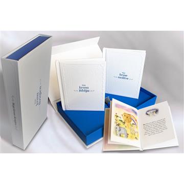 Knjiga Moja krsna škrinjica autora Sally Ann Wright izdana 2025 kao meki uvez dostupna u Knjižari Znanje.