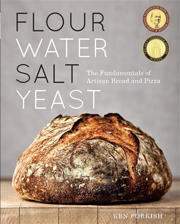 Knjiga Flour Water Salt Yeast autora Ken Forkish izdana 2012 kao tvrdi uvez dostupna u Knjižari Znanje.