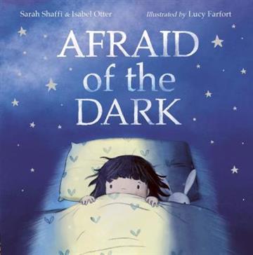 Knjiga Afraid of the Dark autora Lucy Farfort, Isabel izdana 2021 kao meki uvez dostupna u Knjižari Znanje.
